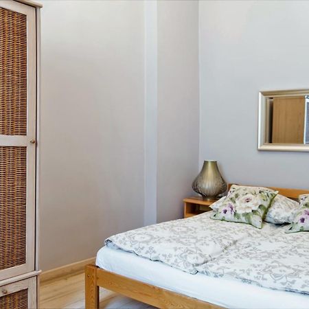 Apartament Chmielna Bis Lägenhet Warszawa Exteriör bild