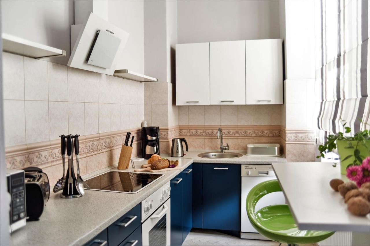 Apartament Chmielna Bis Lägenhet Warszawa Exteriör bild